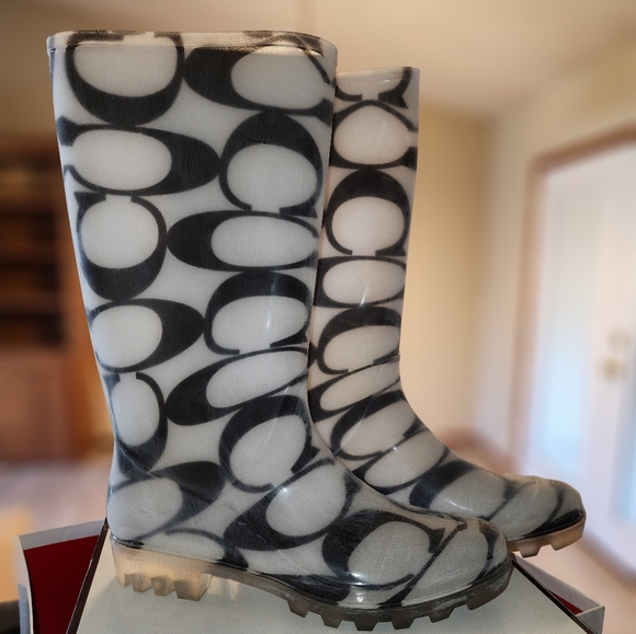 Coach Pixy Signature C Rainboots sz9M - Picture 2 of 6